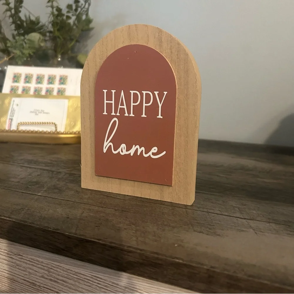 Happy home neutrals Modern Arch Décor